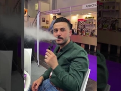 VTV desechable 8000 cigarrillos de vapor y cigarrillos 1.0 ohm